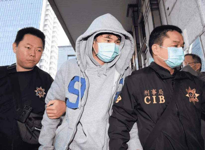 前裕隆球員柯旻豪在SBL假球案中遭刑事局人員帶回偵訊。