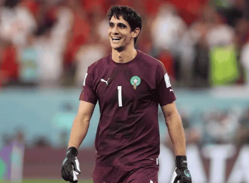 摩洛哥國家隊門將亞辛·布努於比賽中畫面